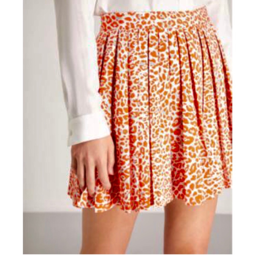 SOLD ON VESTIAIRE COLLECTIVE!! Maje ‘Jimone’ pleated flared mini-skirt. Size S - Picture 4 of 10